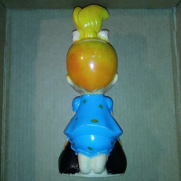 Hanna-Barbera Pebbles coin bank by Transogram - Picture 6 of 7